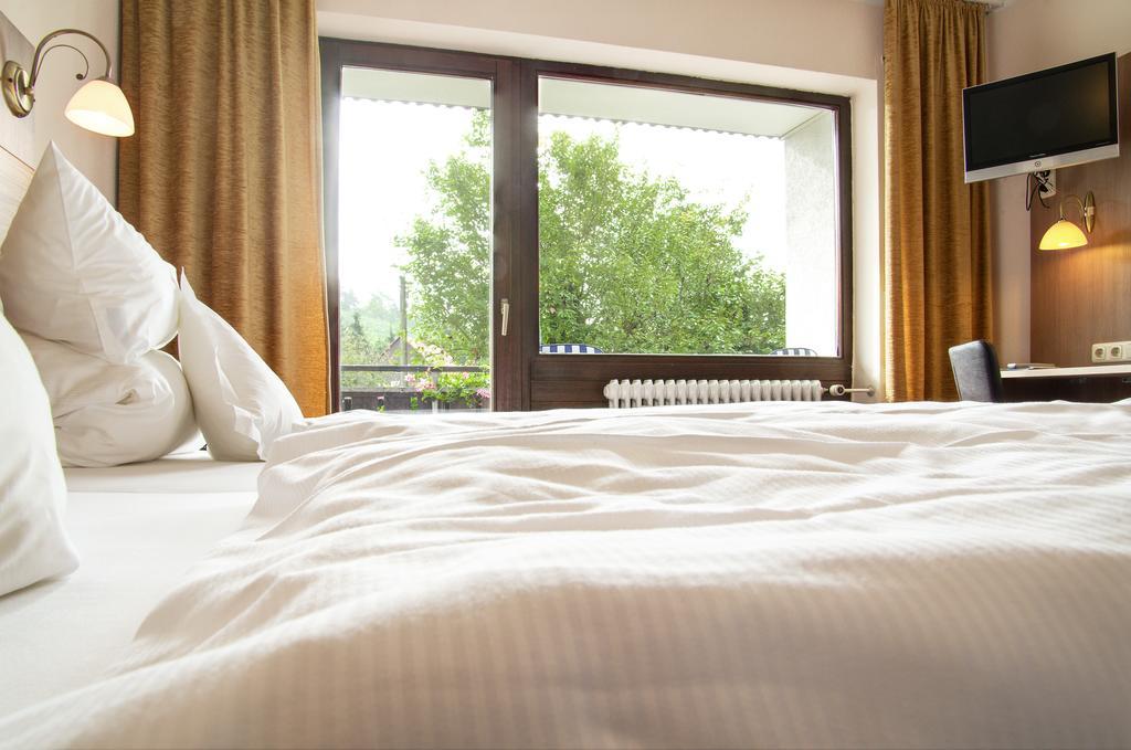 Gasthof & Landhotel Ohrnbachtal Weilbach Екстериор снимка